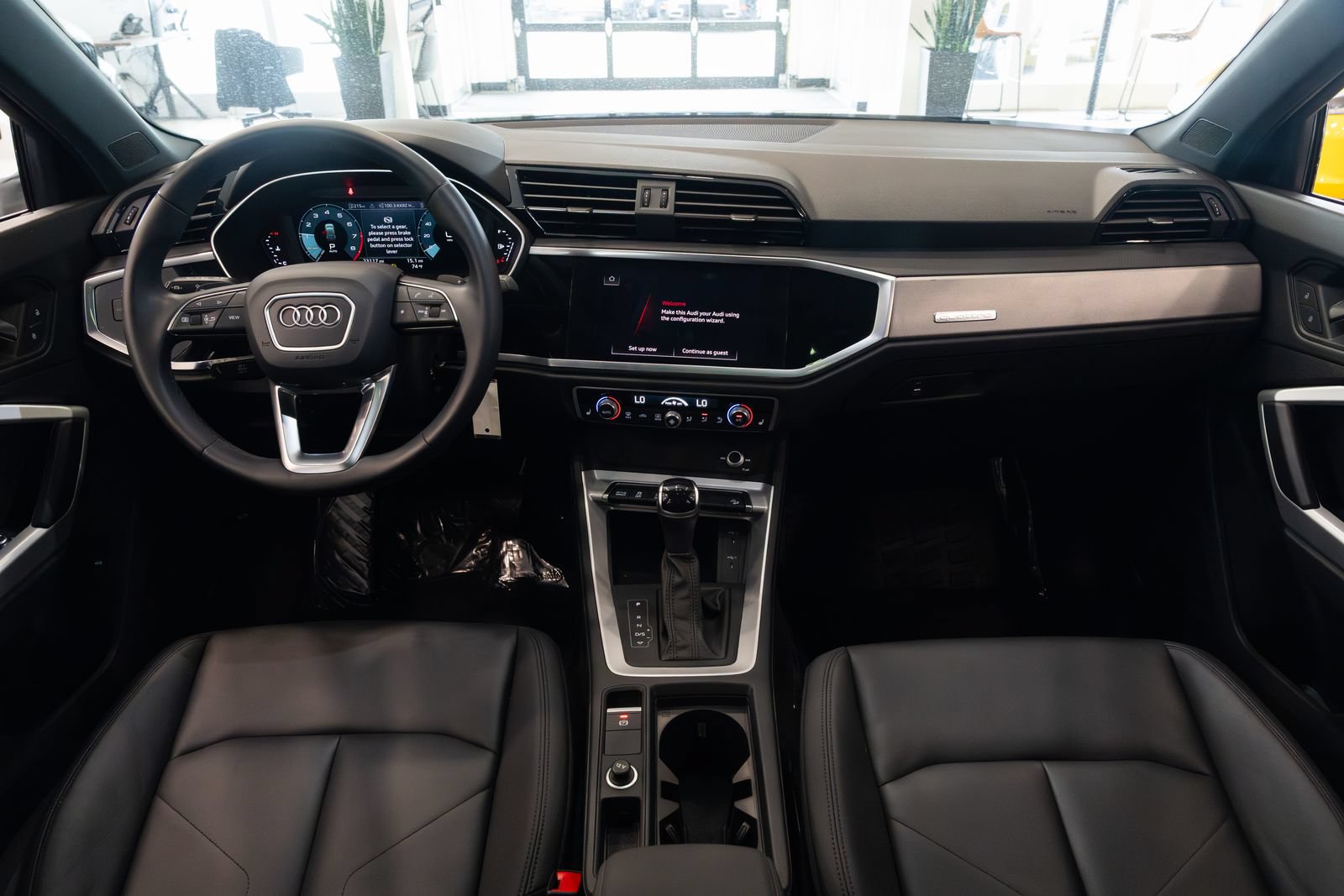 Used 2022 Audi Q3 2.0T Premium AWD/4WD image 9