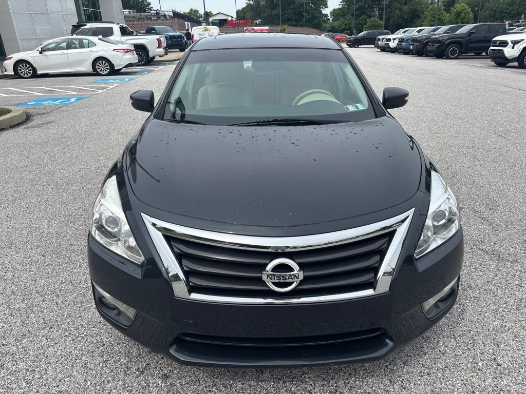 Used 2013 Nissan Altima 2.5 SL w/ 2.5 Moonroof Pkg FWD image 7
