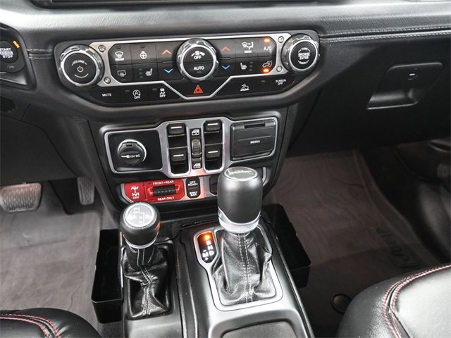 Used 2025 Jeep Gladiator Rubicon w/ Convenience Group image 11