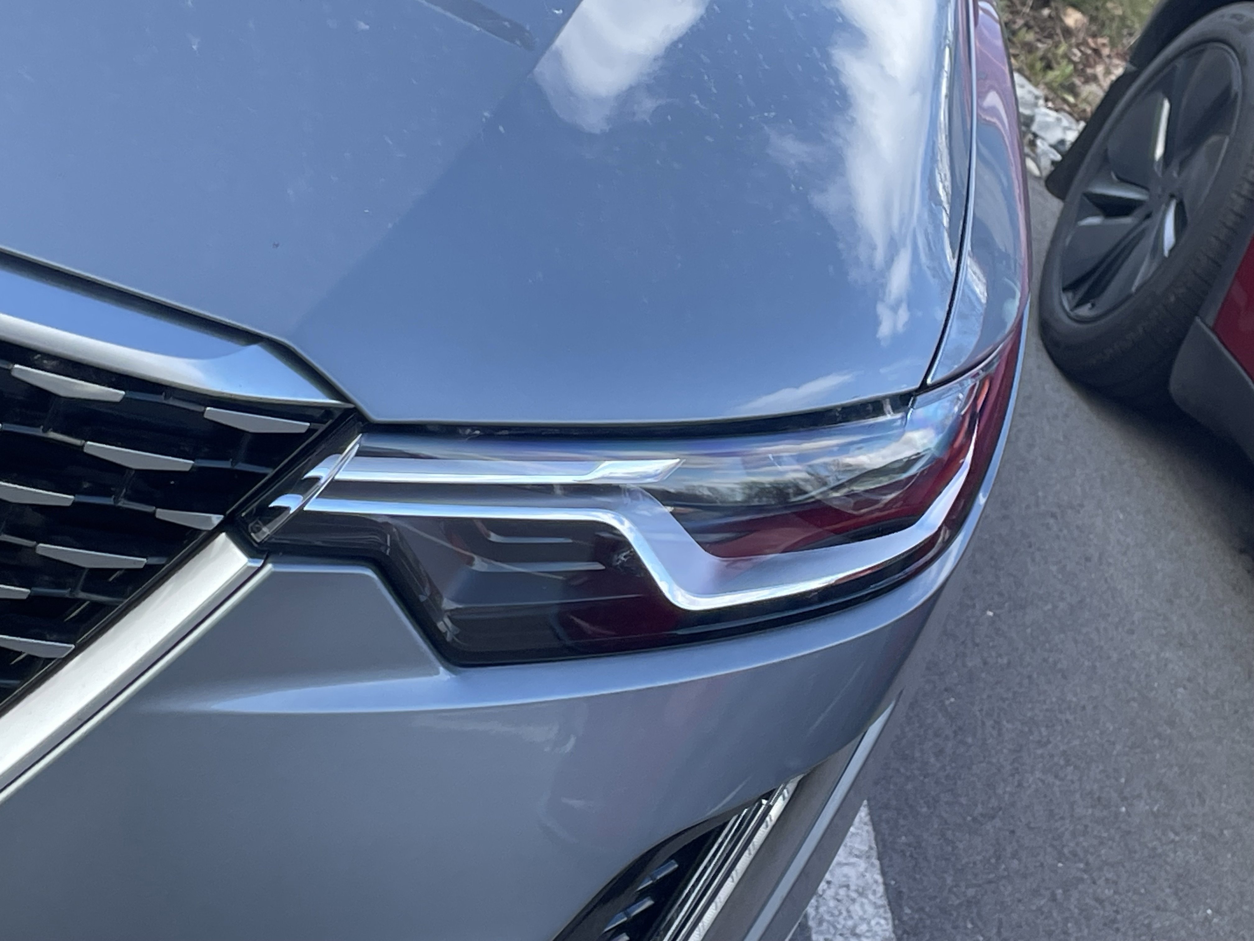 Used 2024 Cadillac XT6 Luxury w/ LPO, Floor Liner Package image 4