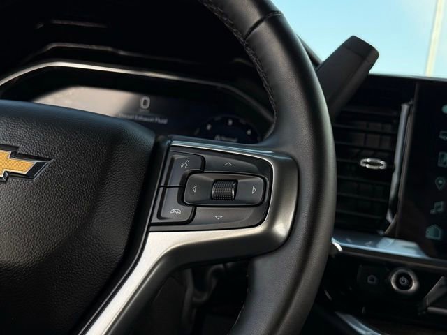 Used 2025 Chevrolet Silverado 2500 LT w/ Convenience Package AWD/4WD image 10