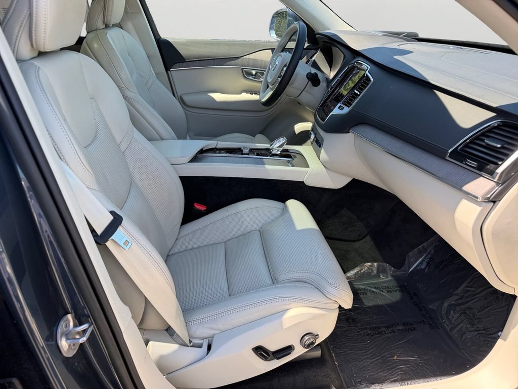 Certified 2023 Volvo XC90 B6 Ultimate AWD/4WD image 8