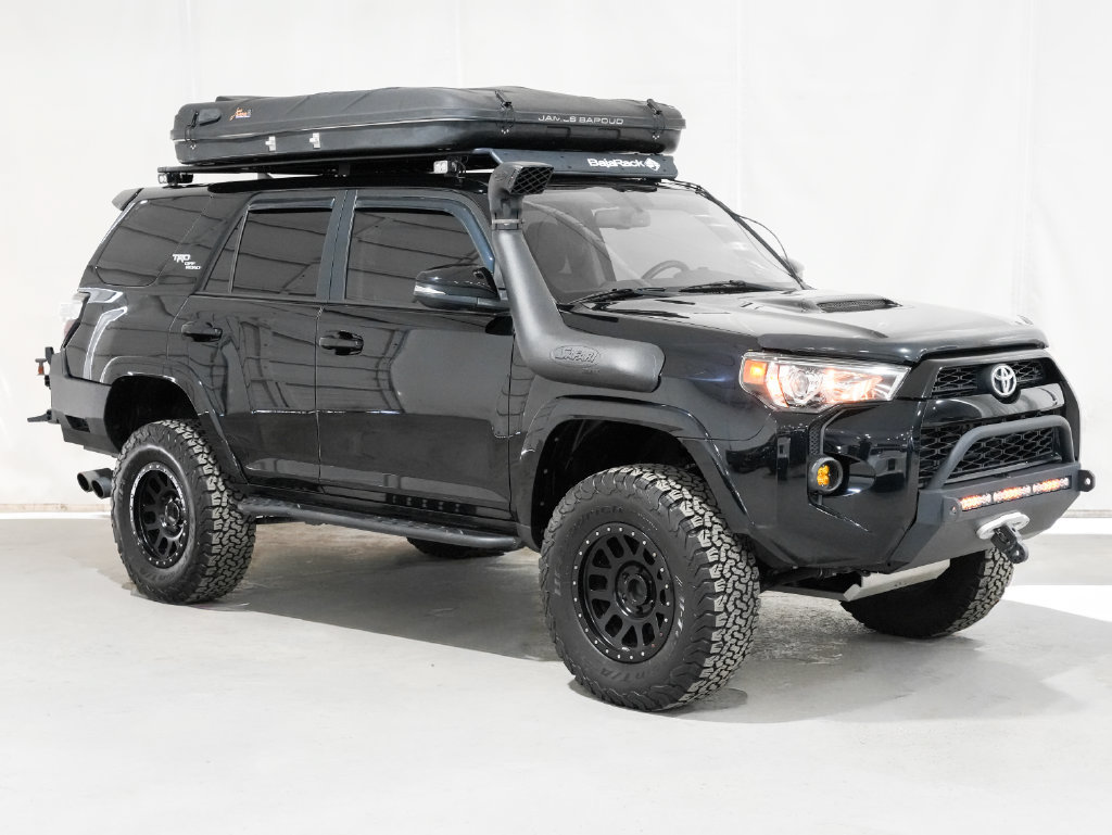 Used 2018 Toyota 4Runner TRD Off-Road Premium AWD/4WD image 8