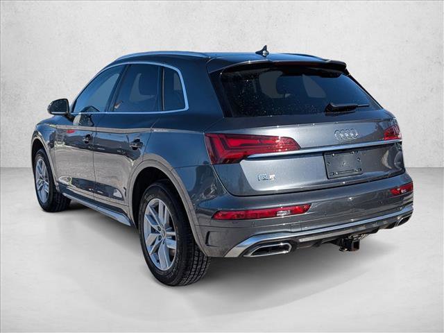 Used 2023 Audi Q5 2.0T Premium w/ Convenience Package image 7