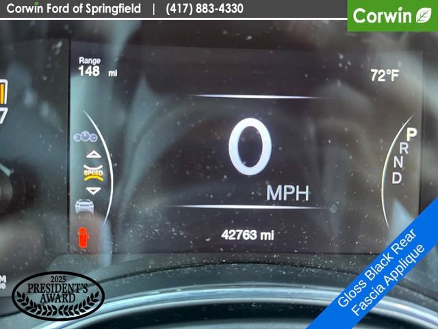 Used 2019 Jeep Grand Cherokee Laredo AWD/4WD image 11