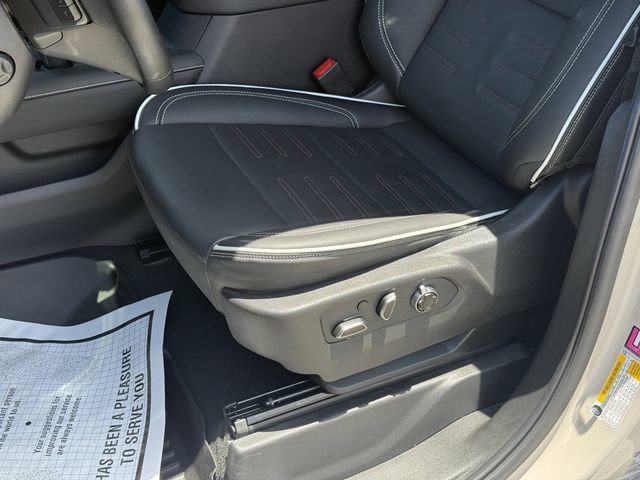 Used 2026 GMC Sierra 1500 AT4X AWD/4WD image 15
