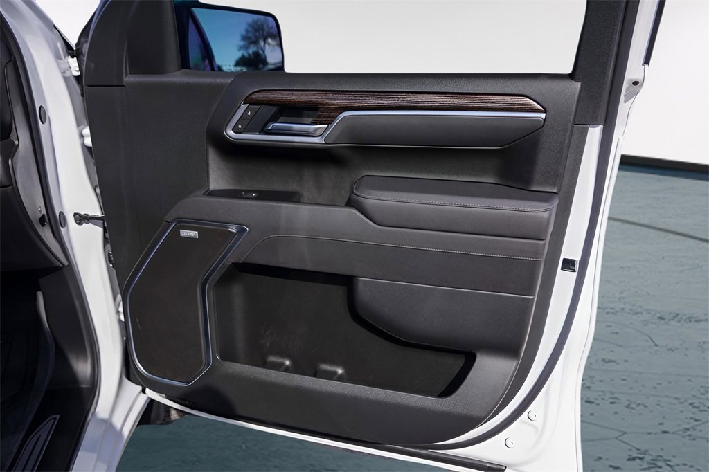 Certified 2025 GMC Sierra 1500 Elevation image 32