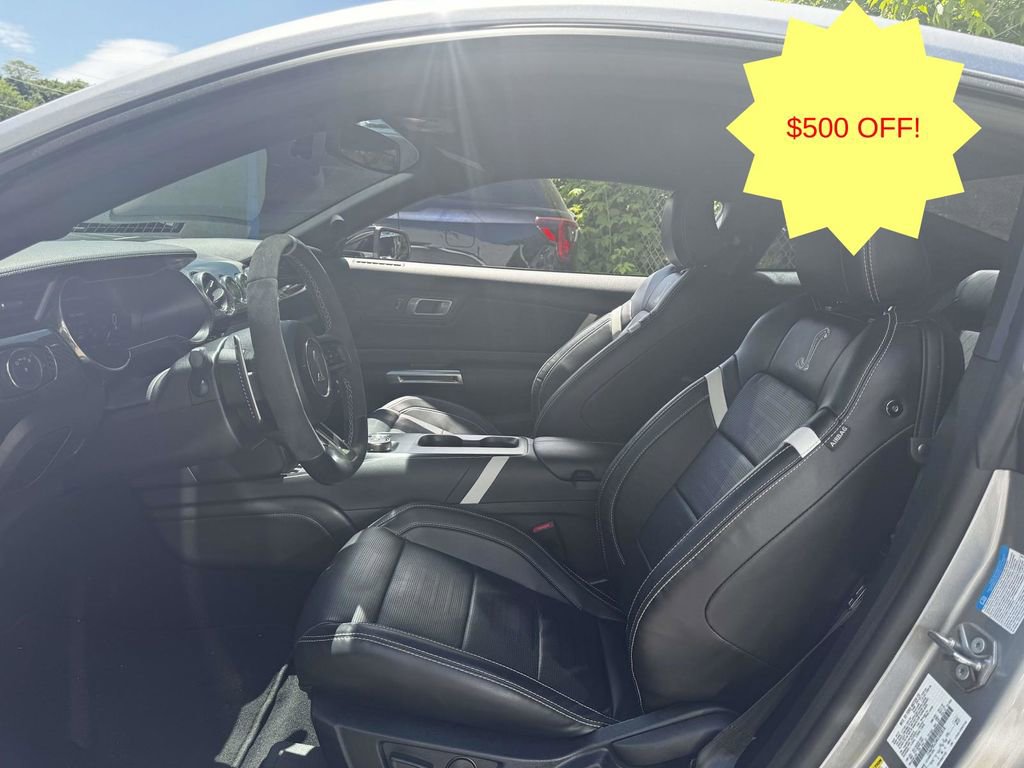 Used 2021 Ford Mustang Shelby GT500 w/ Technology Package RWD image 18