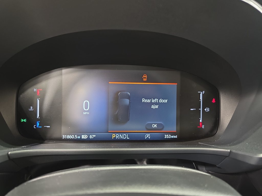 Used 2025 Ford Escape Active AWD/4WD image 21