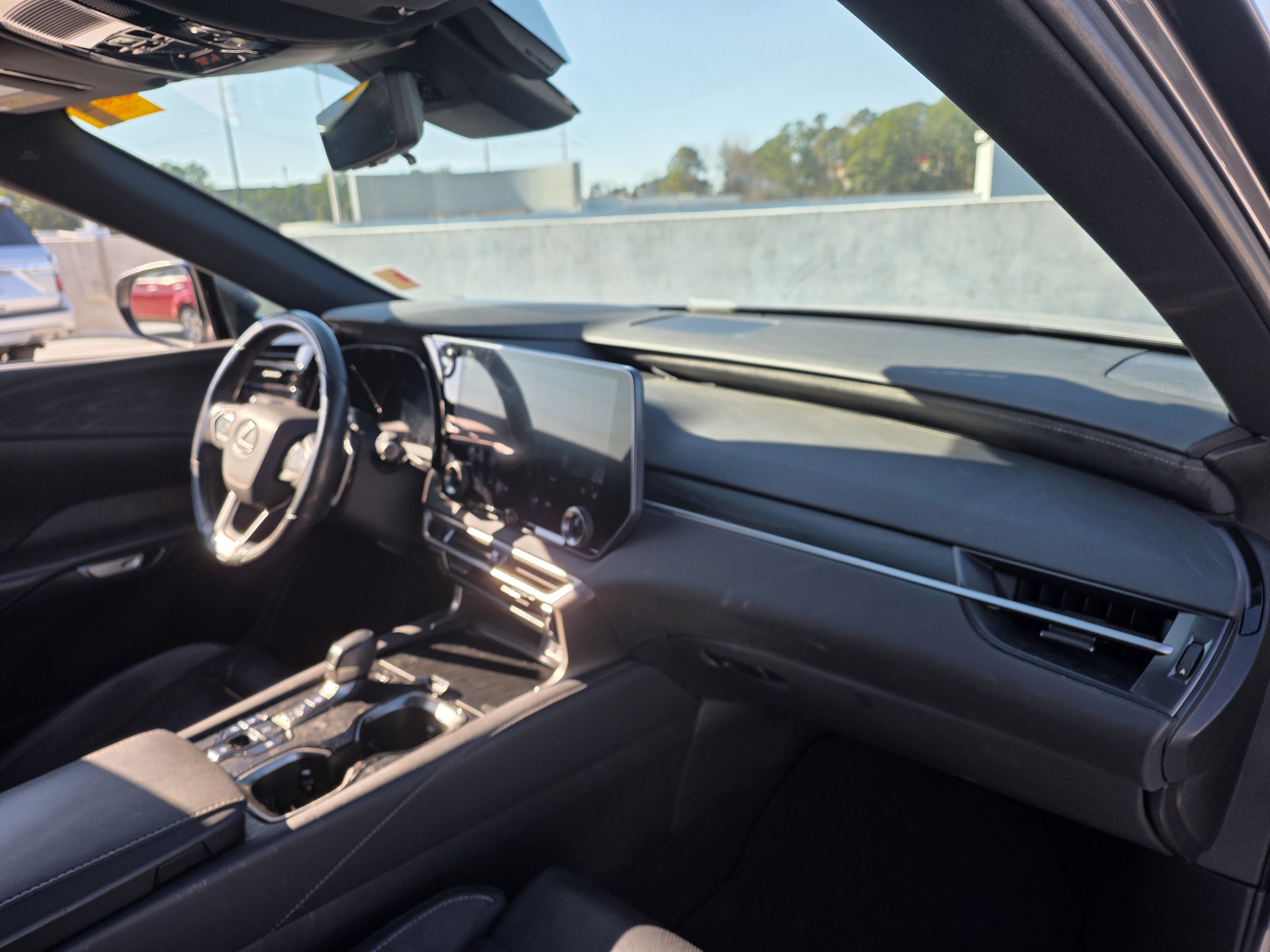 Used 2023 Lexus RX 350h RX 350h image 22