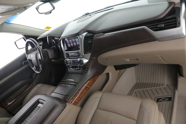 Used 2020 Chevrolet Tahoe Premier AWD/4WD image 36