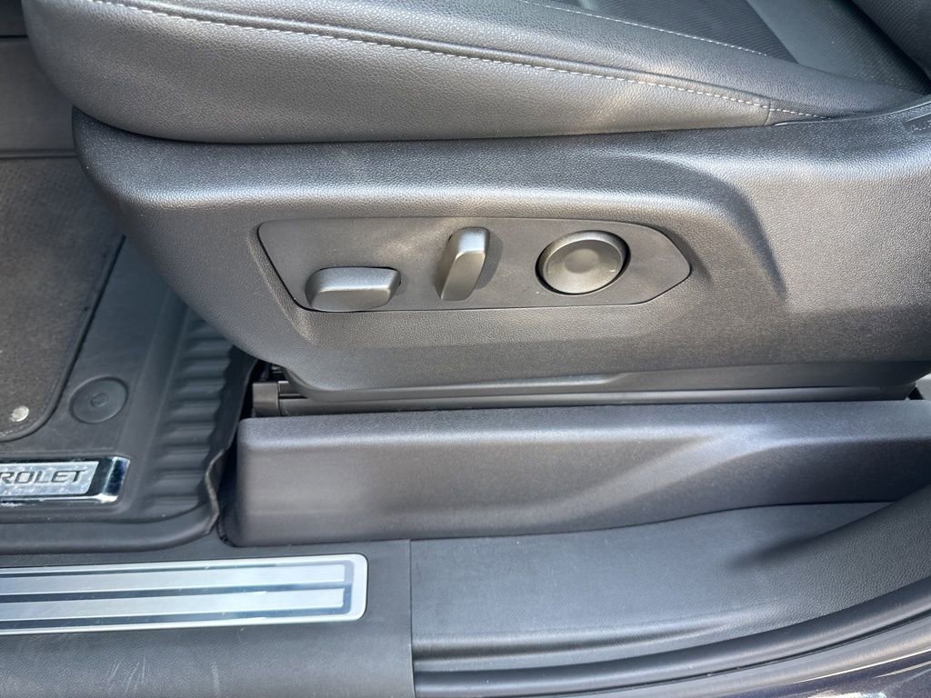 Used 2024 Chevrolet Silverado 1500 LTZ w/ Technology Package image 17