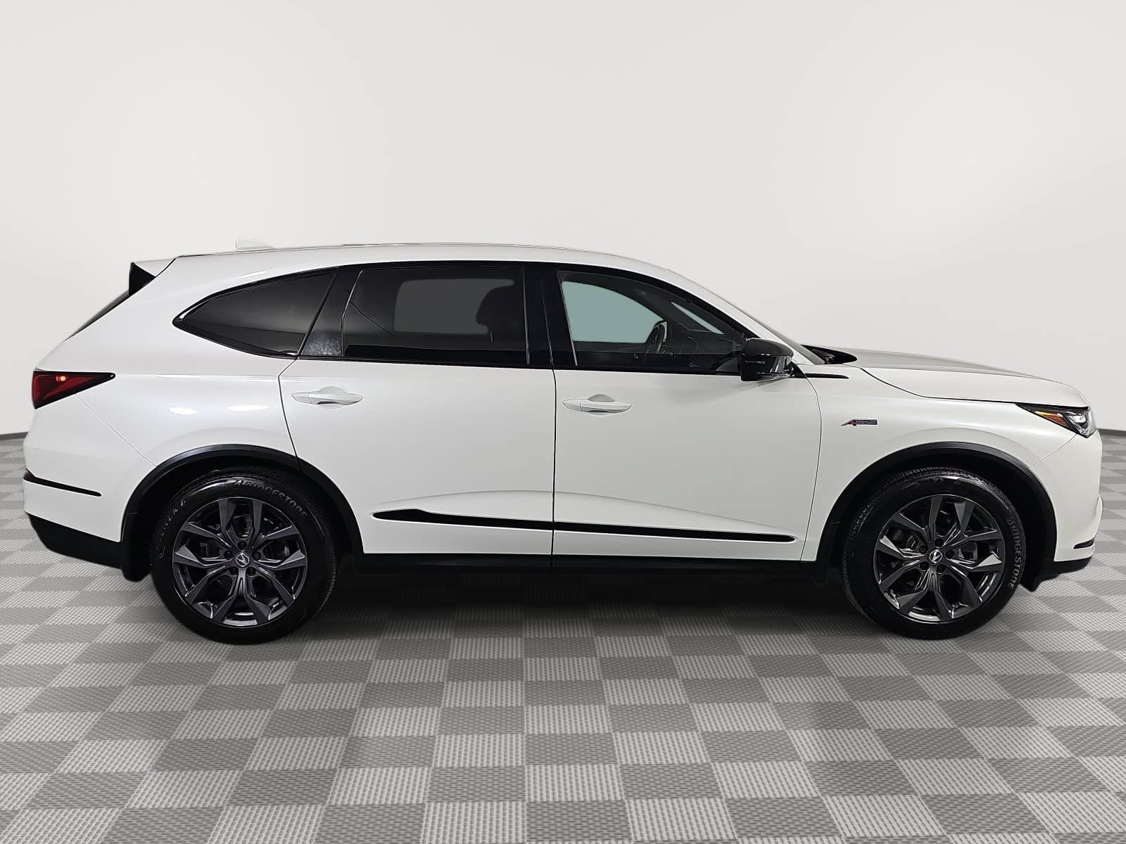 Used 2024 Acura MDX A-Spec AWD/4WD image 9