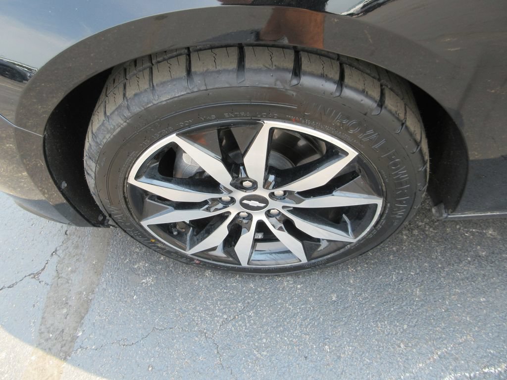 Certified 2018 Chevrolet Malibu LT w/ Leather Package FWD image 13