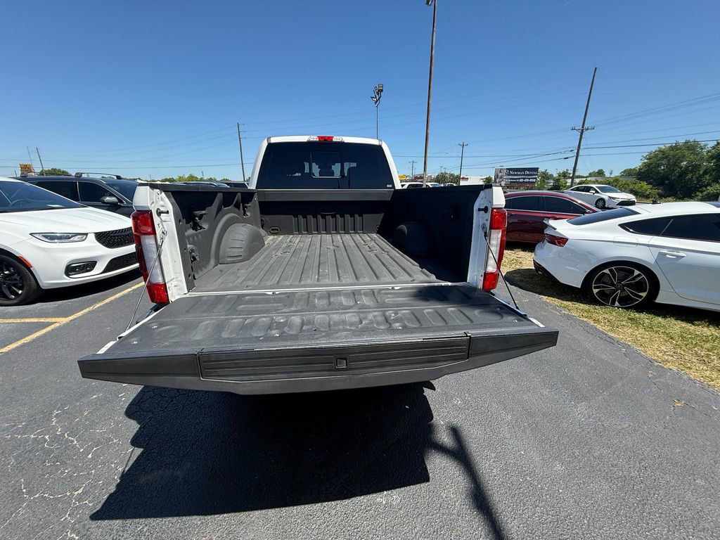 Used 2019 Ford F350 Platinum w/ Platinum Ultimate Package AWD/4WD image 5