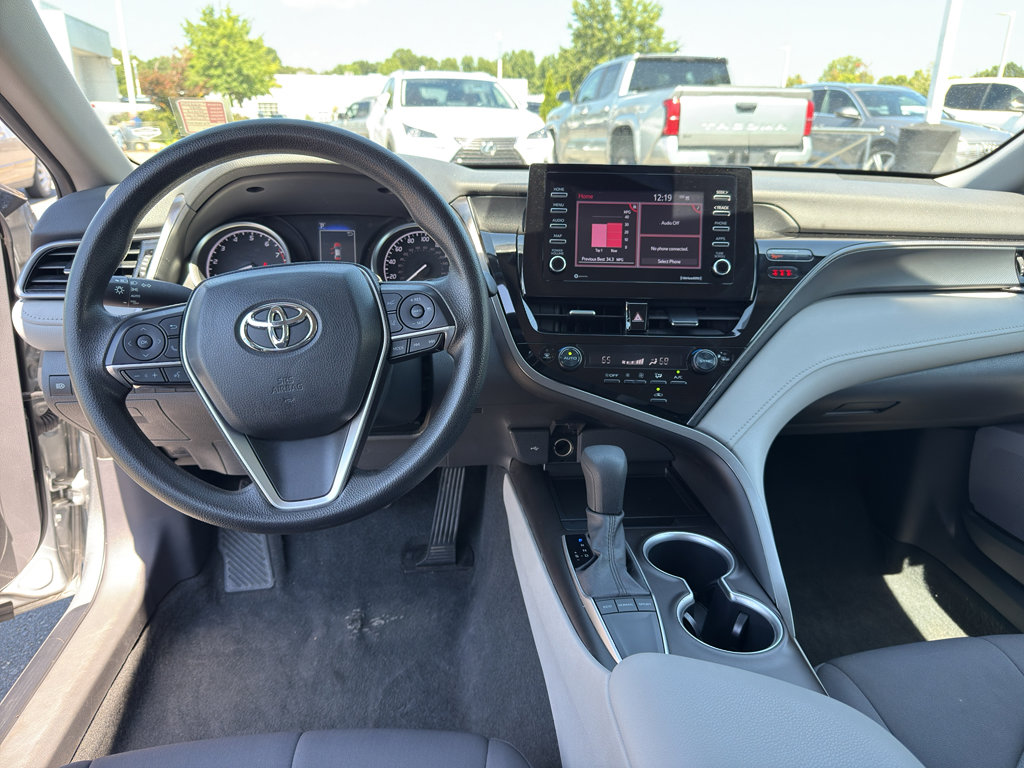 Used 2024 Toyota Camry LE image 26