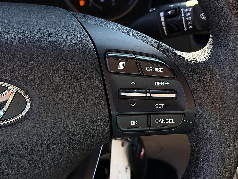 Used 2019 Hyundai Elantra SEL FWD image 17