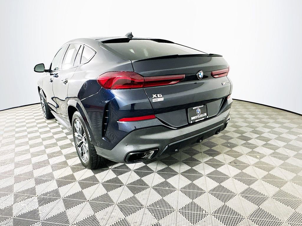 Used 2022 BMW X6 M50i w/ Premium Package image 6