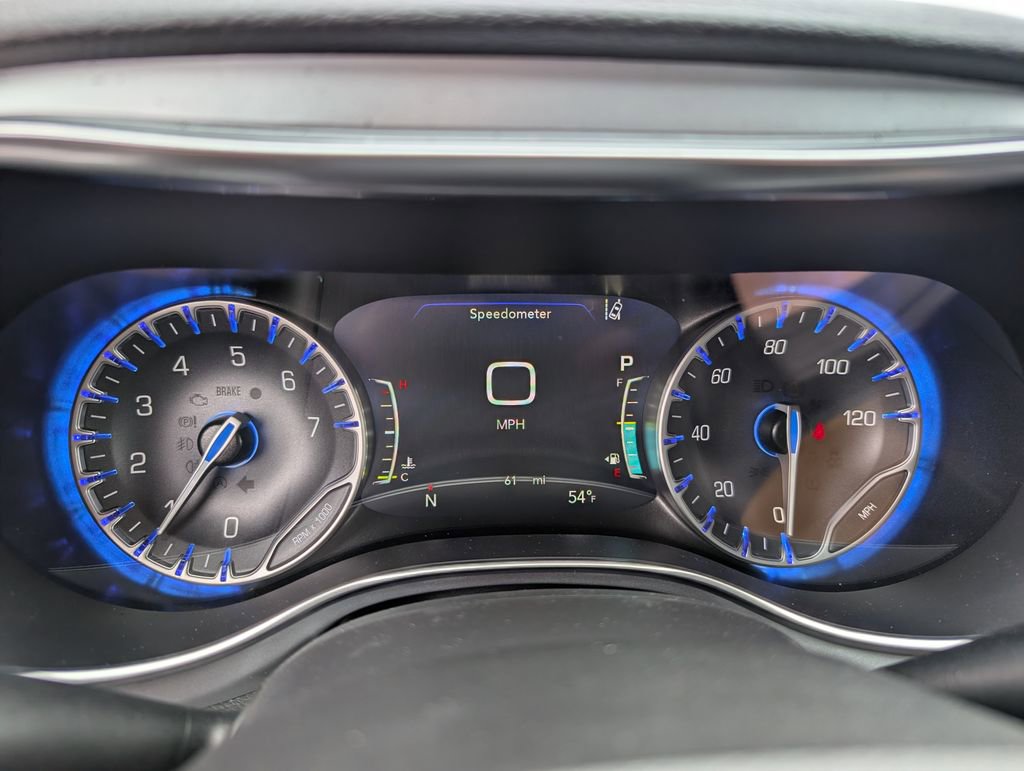 New 2026 Chrysler Pacifica Limited w/ Trailer Tow Group image 24