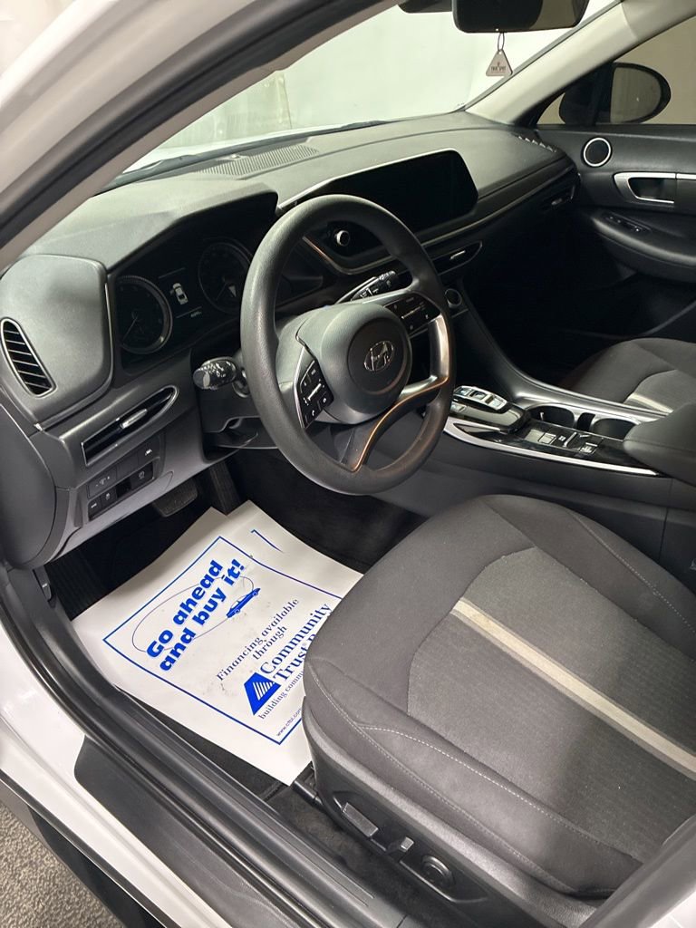 Used 2023 Hyundai Sonata SEL FWD image 11