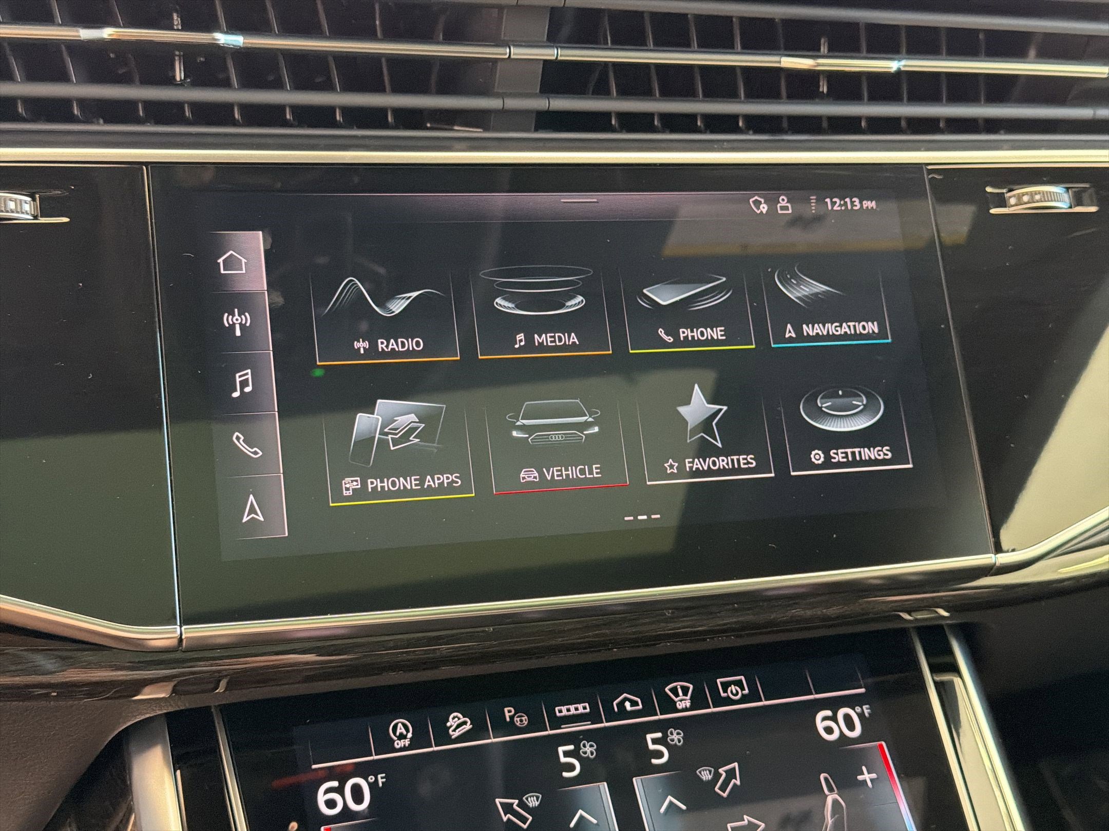 Used 2023 Audi Q8 Prestige w/ Prestige Package AWD/4WD image 24