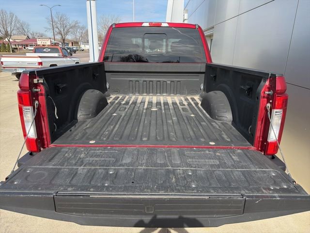 Used 2017 Ford F350 XLT w/ XLT Premium Package image 10