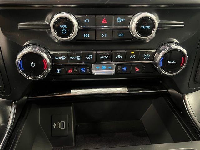 Used 2025 Ford F150 Lariat image 37