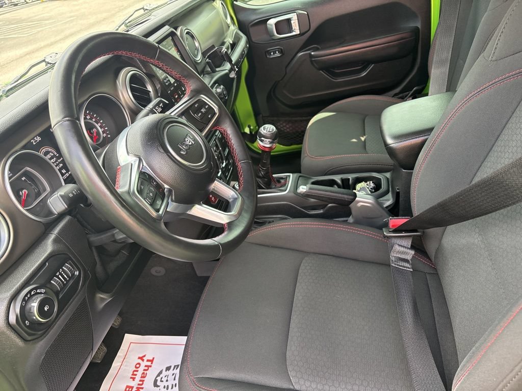 Used 2018 Jeep Wrangler Unlimited Rubicon AWD/4WD image 11