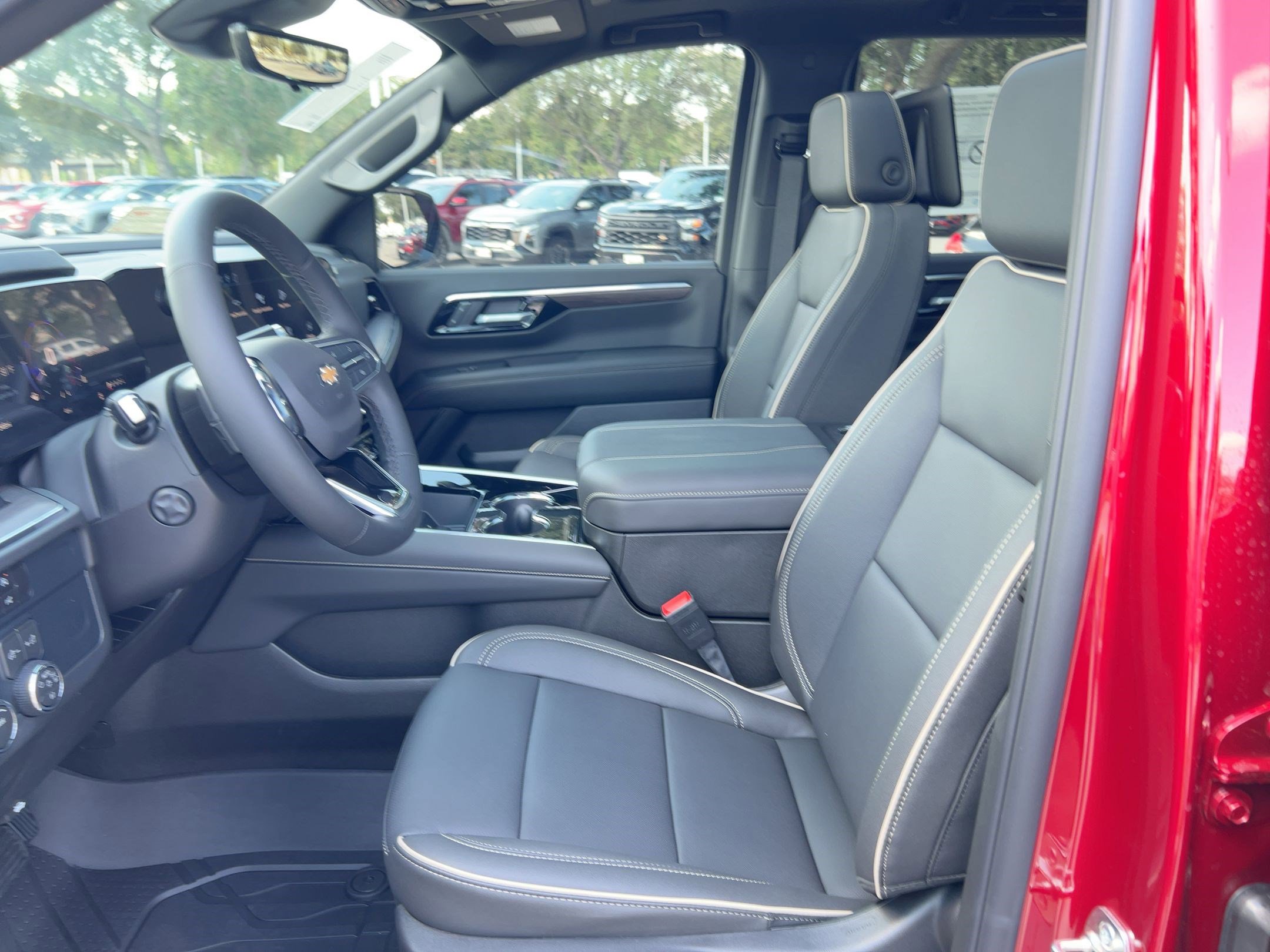 New 2026 Chevrolet Tahoe Premier image 5