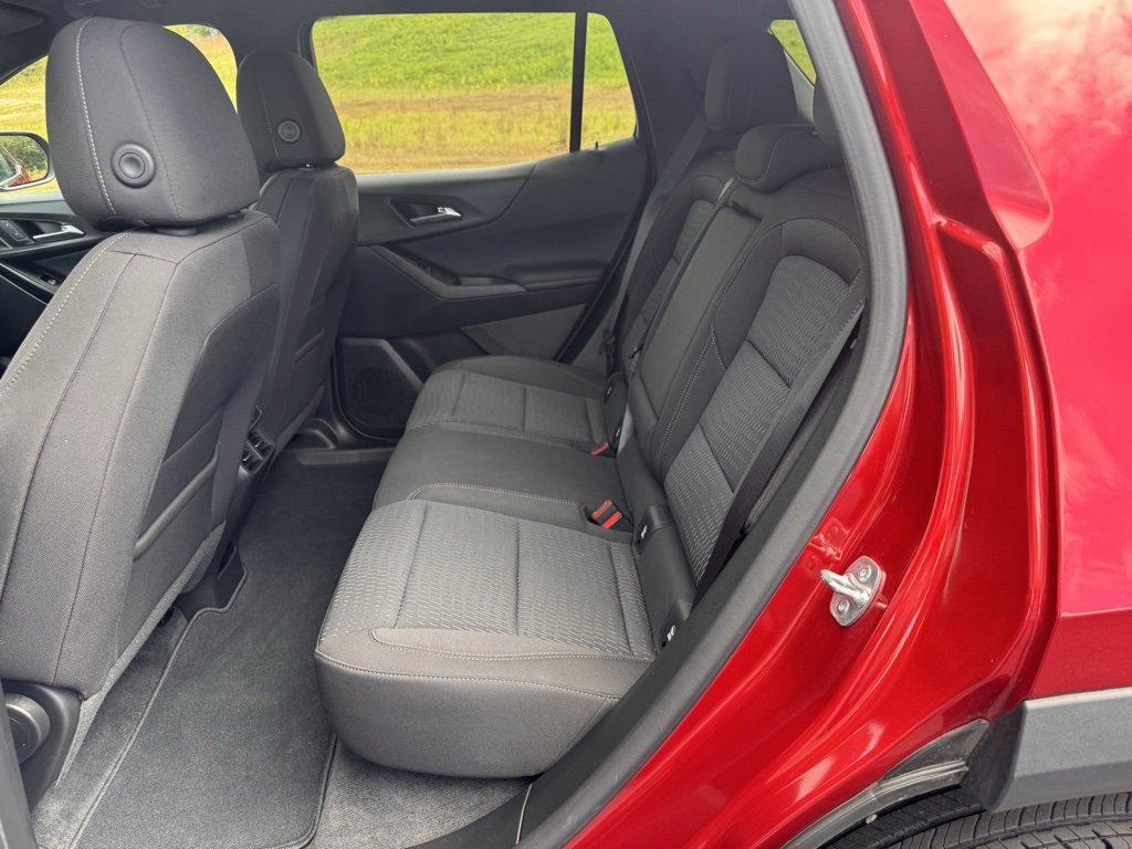 Used 2025 Chevrolet Equinox LT image 20