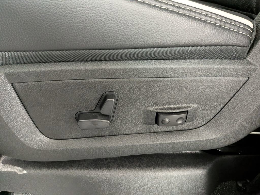 New 2026 RAM 5500 Tradesman w/ Laramie Trim Package image 14