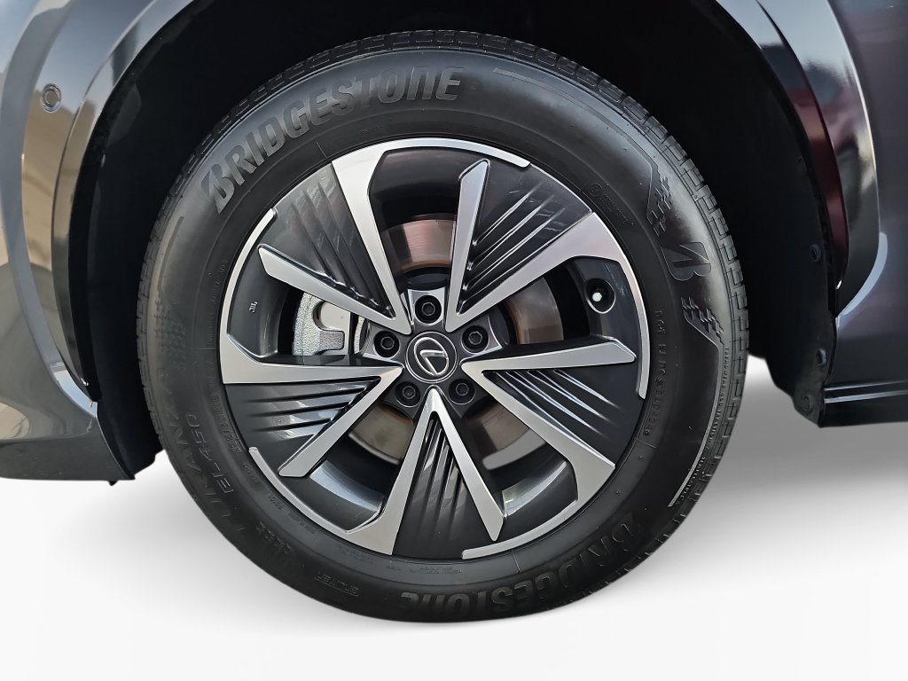 Used 2024 Lexus RZ 300e Premium w/ Technology Package FWD image 24