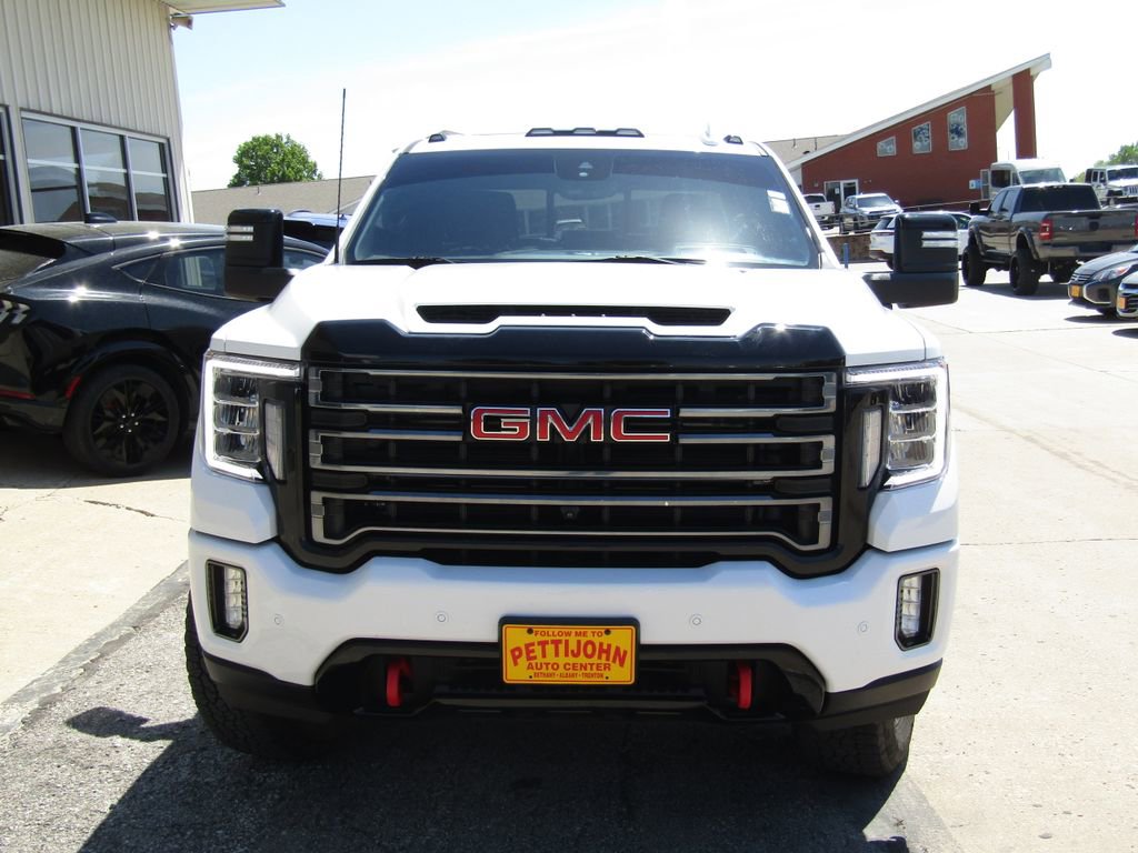 Used 2022 GMC Sierra 2500 AT4 w/ AT4 Premium Plus Package AWD/4WD image 13