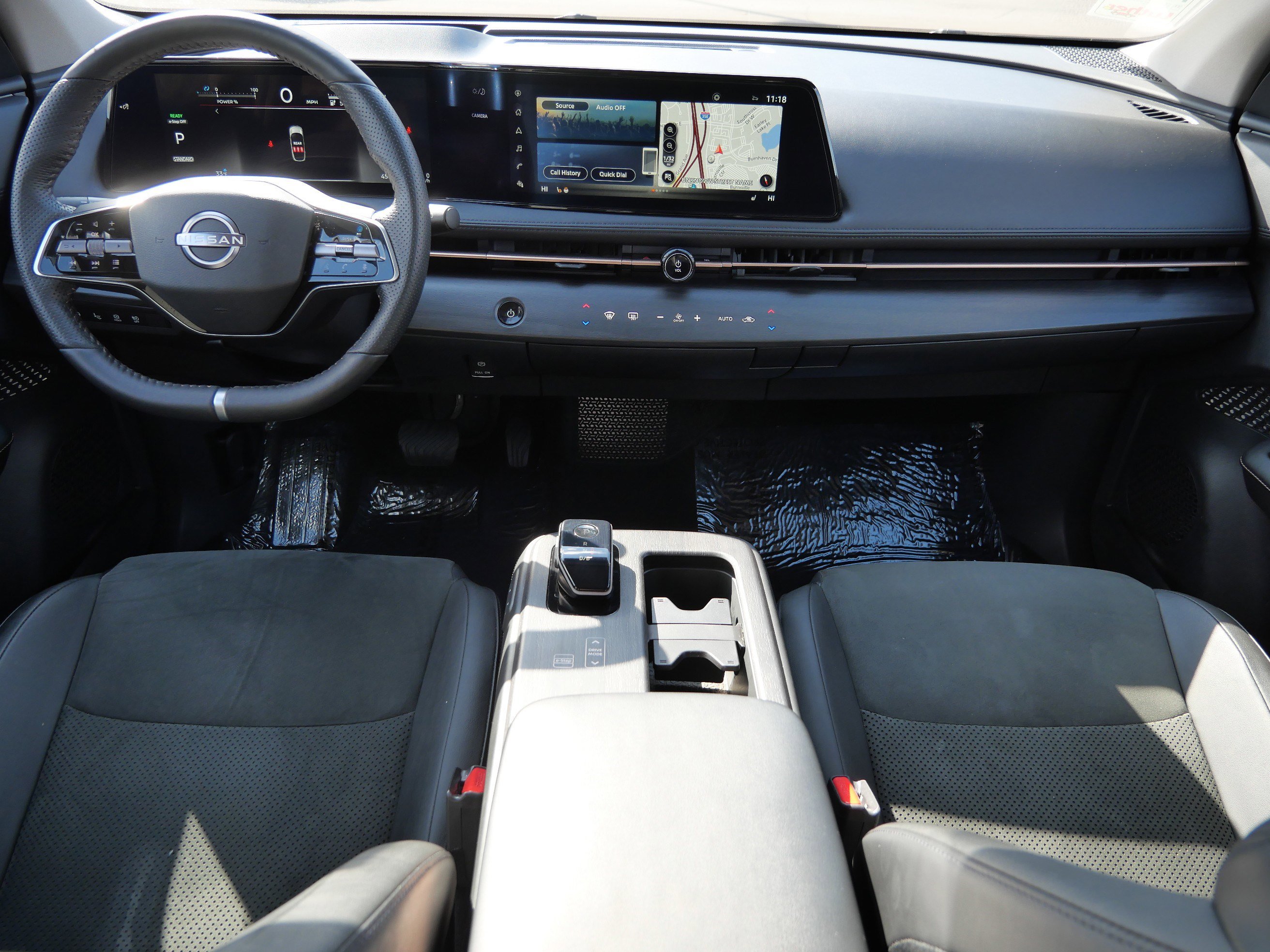 Used 2023 Nissan Ariya AWD image 10