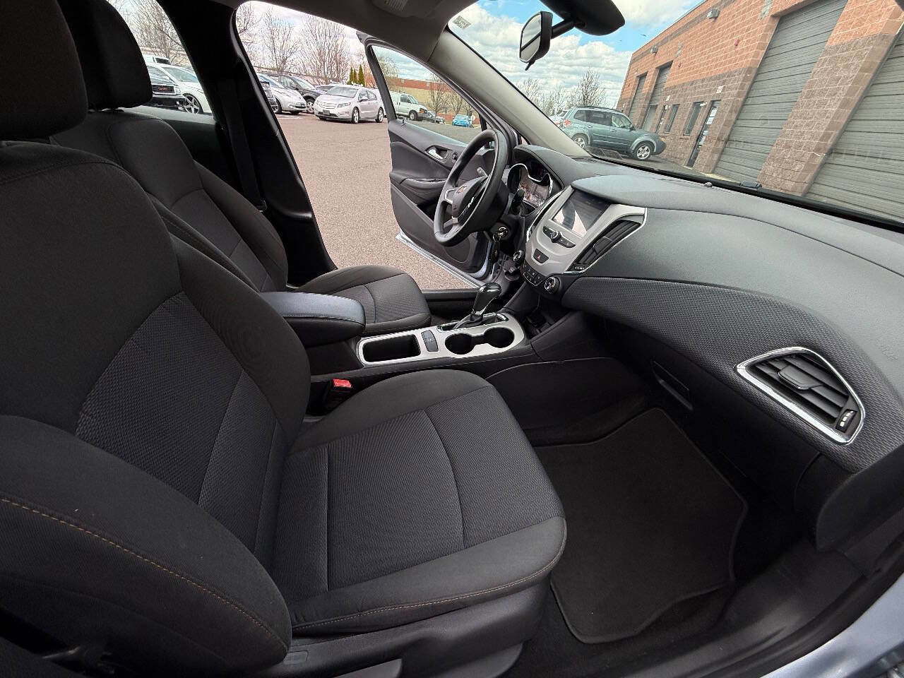 Used 2017 Chevrolet Cruze LS image 14