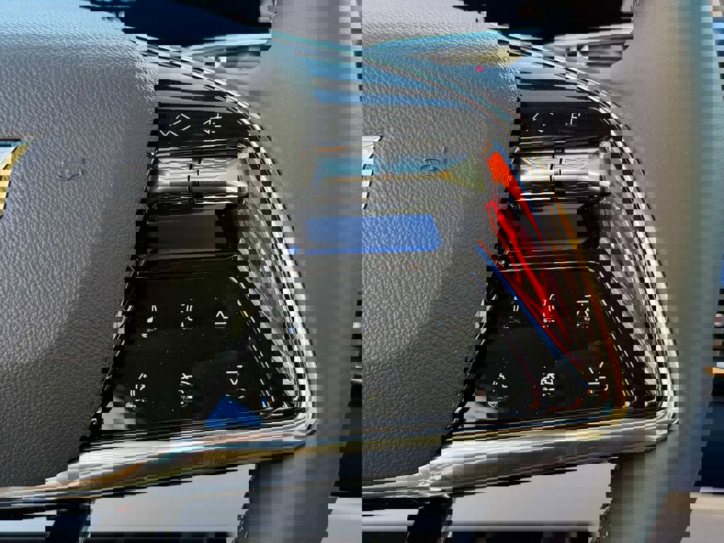 New 2026 Cadillac Optiq Luxury 2 image 16