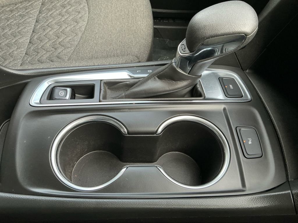 Used 2024 Chevrolet Equinox LT image 17