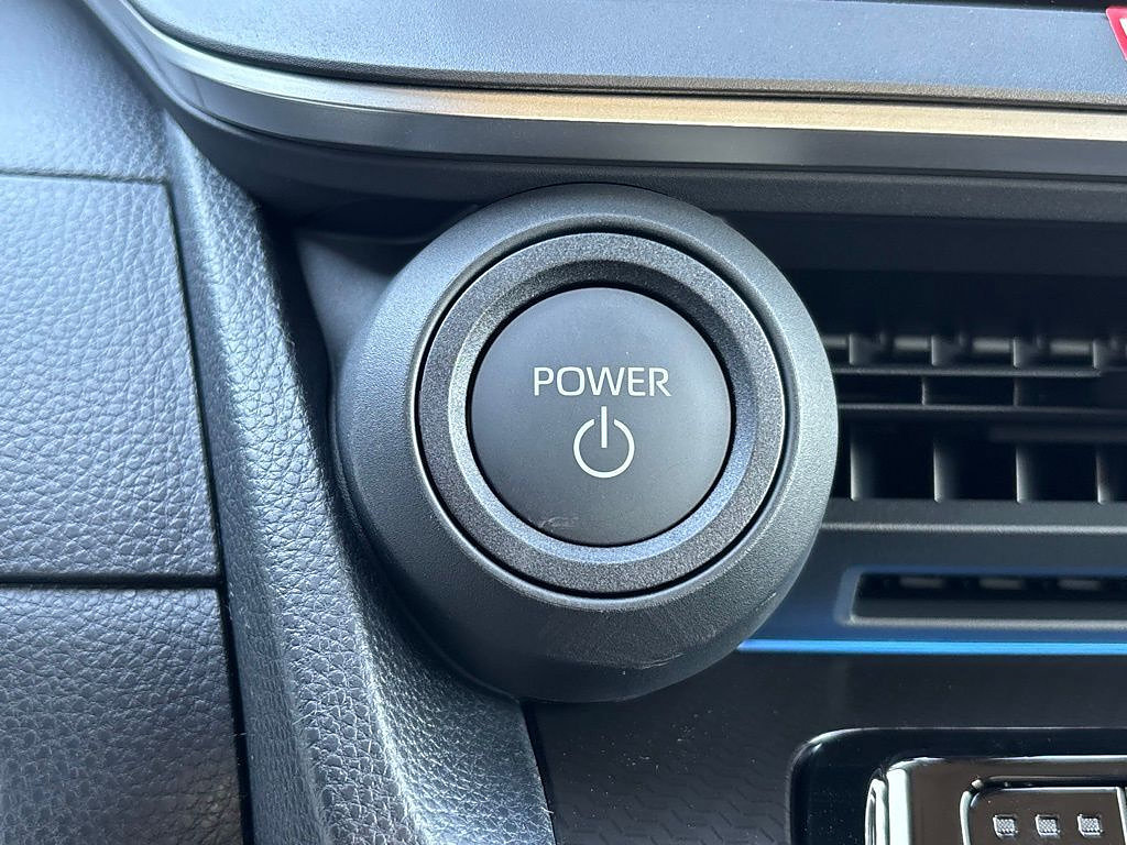 New 2026 Toyota Prius Plug-In Hybrid FWD image 23
