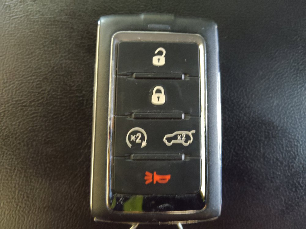 Used 2021 Jeep Grand Cherokee L Limited AWD/4WD image 32