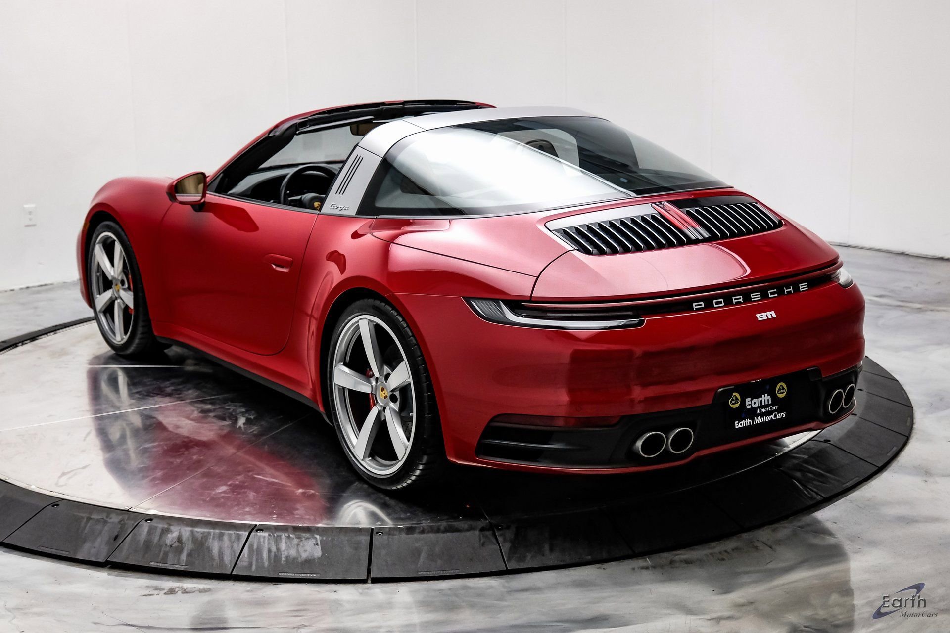 Used 2021 Porsche 911 Targa 4S Heritage Design image 14