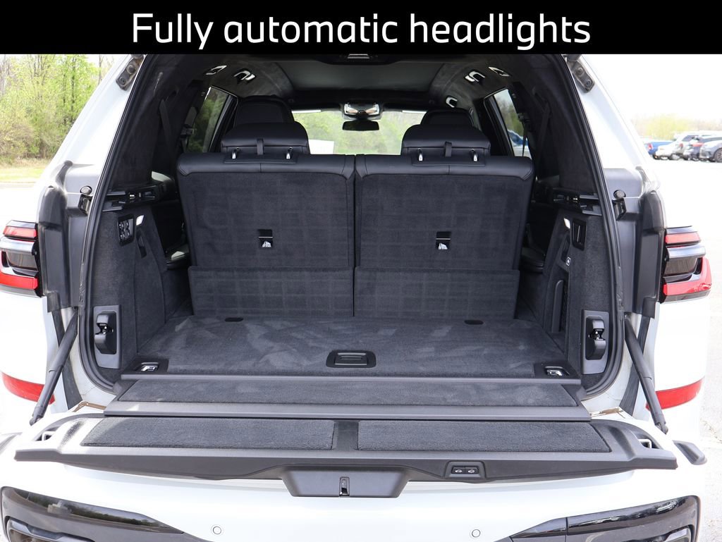 Certified 2024 BMW X7 xDrive40i w/ M Sport Package image 22