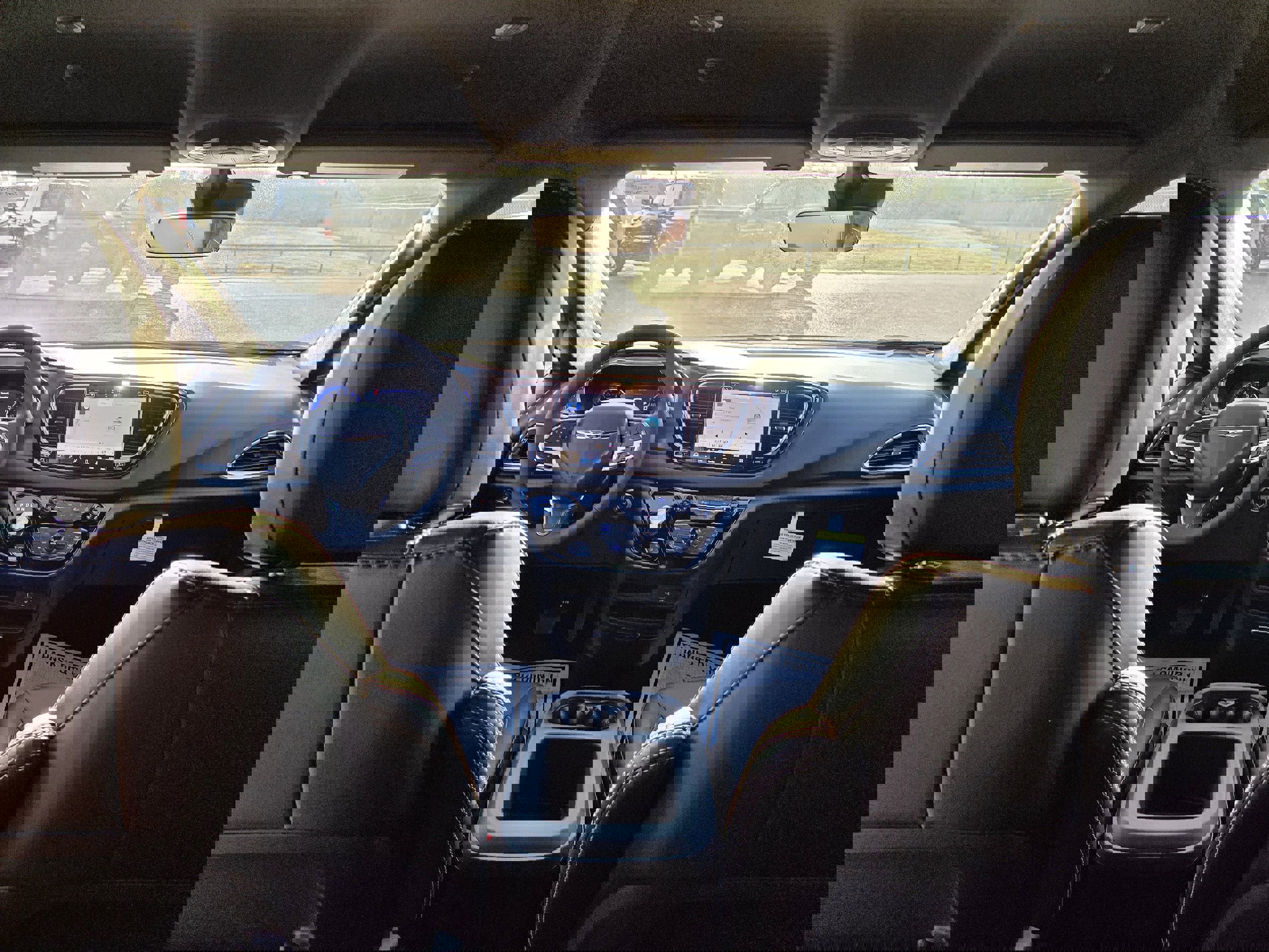 New 2026 Chrysler Voyager LX image 19