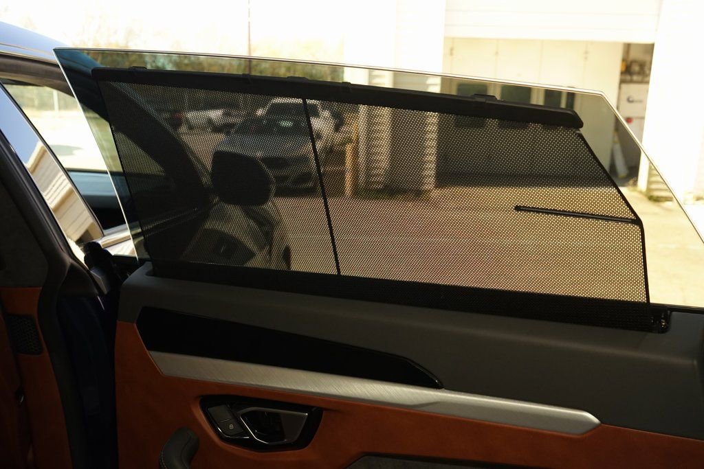 Used 2019 Lamborghini Urus image 26