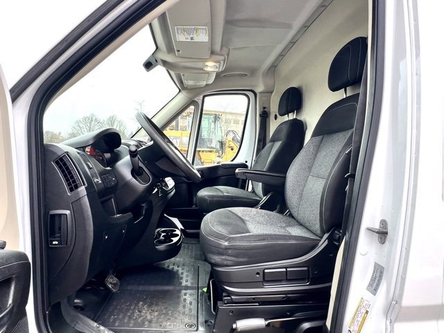 Used 2017 RAM ProMaster 2500 w/ Premium Appearance Group image 13