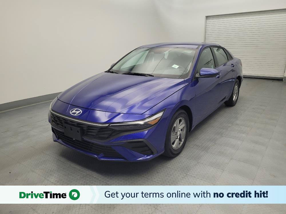Used 2025 Hyundai Elantra SE FWD image 1