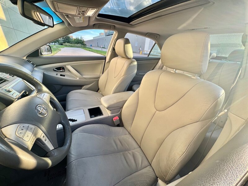 Used 2008 Toyota Camry Hybrid FWD image 21