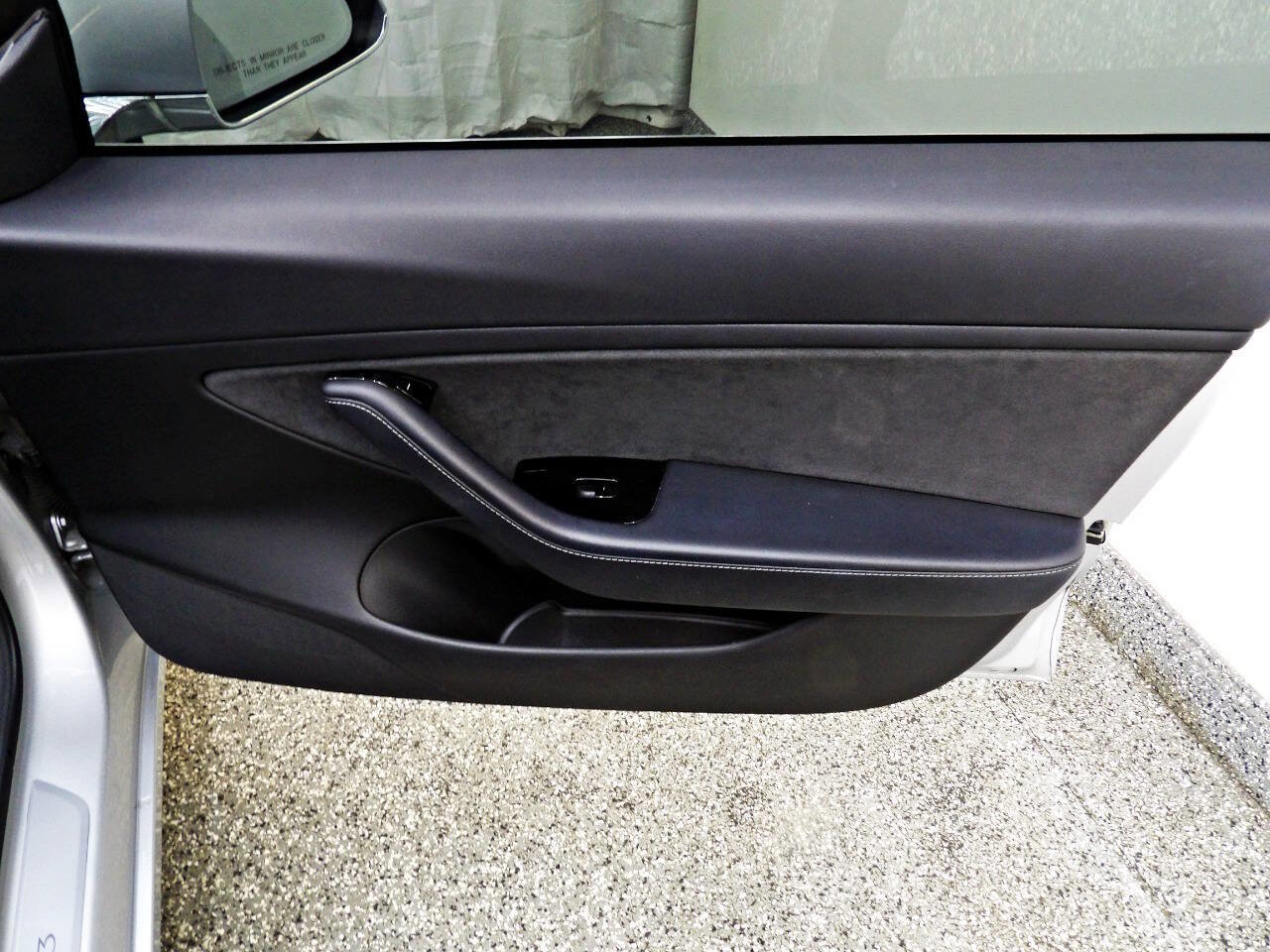 Used 2018 Tesla Model 3 Long Range image 11