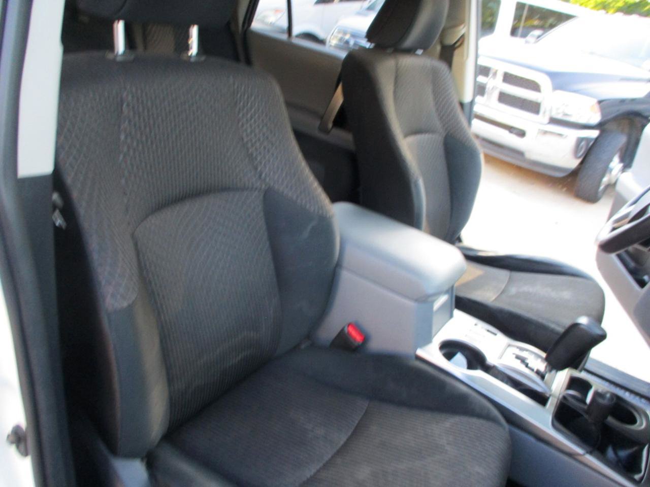 Used 2010 Toyota 4Runner SR5 AWD/4WD image 28