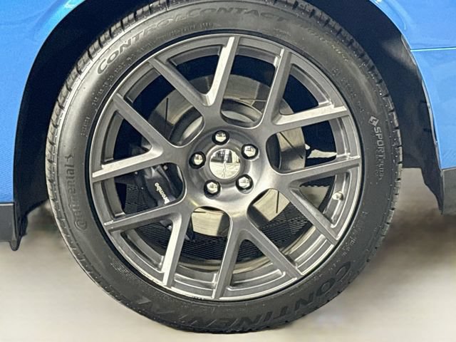 Used 2016 Dodge Challenger R/T Scat Pack w/ Leather Interior Group RWD image 30