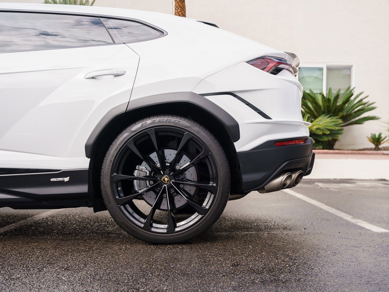 Used 2023 Lamborghini Urus S image 33